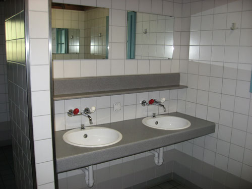 Washing facilities